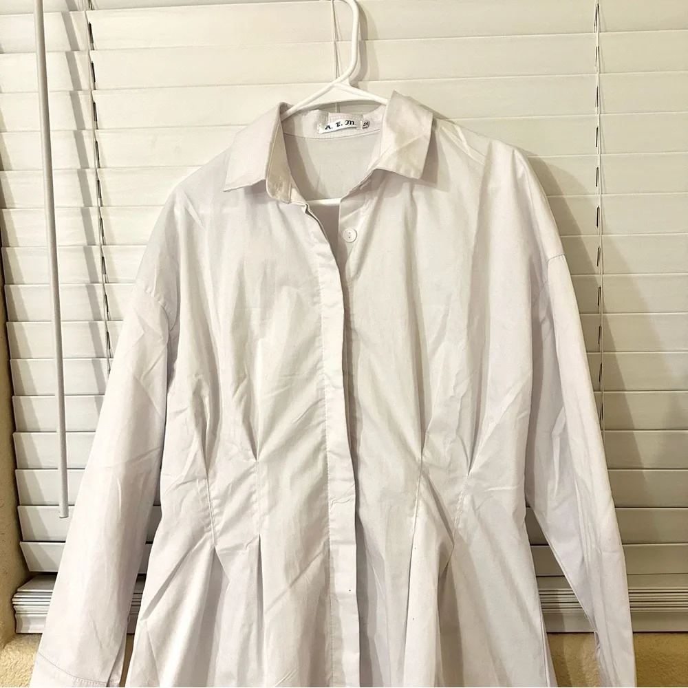 Women’s White Shirt Dress - Picture 4 of 11